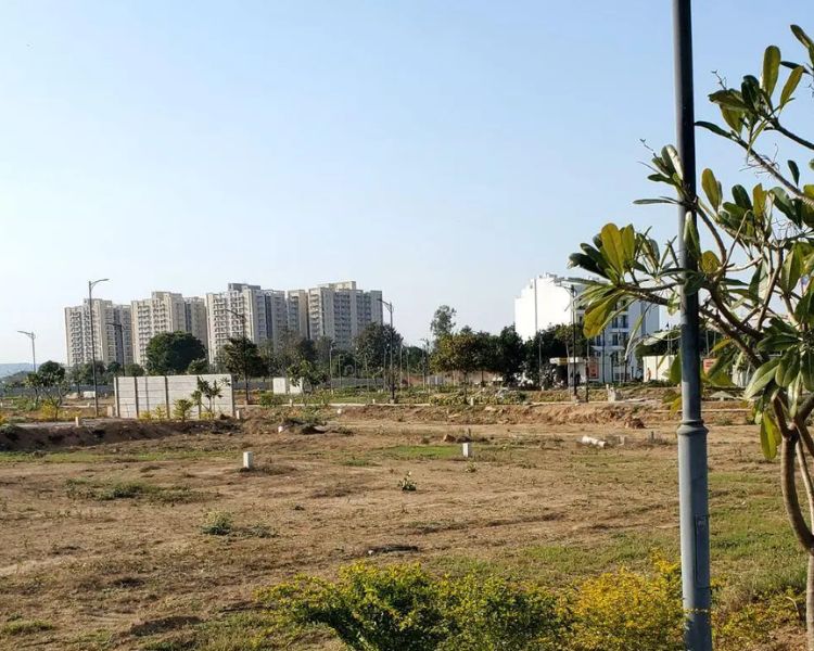 Pyramid Spring Valley Sector 35 Sohna Gurgaon Key Features 