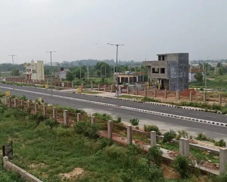 DDA plots sector 37 Rohini Key Features 